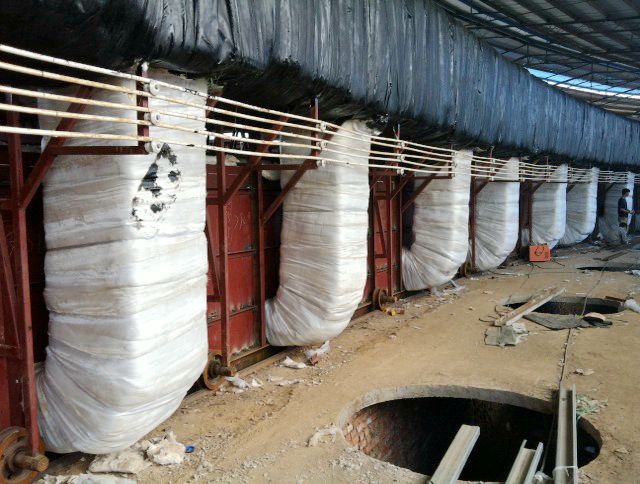 移動(dòng)隧道窯煙道陶瓷纖維保溫-火龍耐材提供 移動(dòng)隧道窯煙道陶瓷纖維保溫-火龍耐材提供